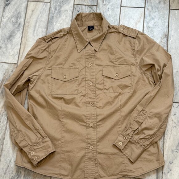 GAP women's large khaki button down long sleeve shirt - Picture 1 of 5